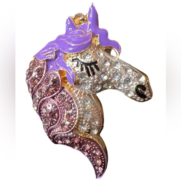 🐴  NWT! Purple Crystal & Enamel Unicorn Necklace - Picture 1 of 6